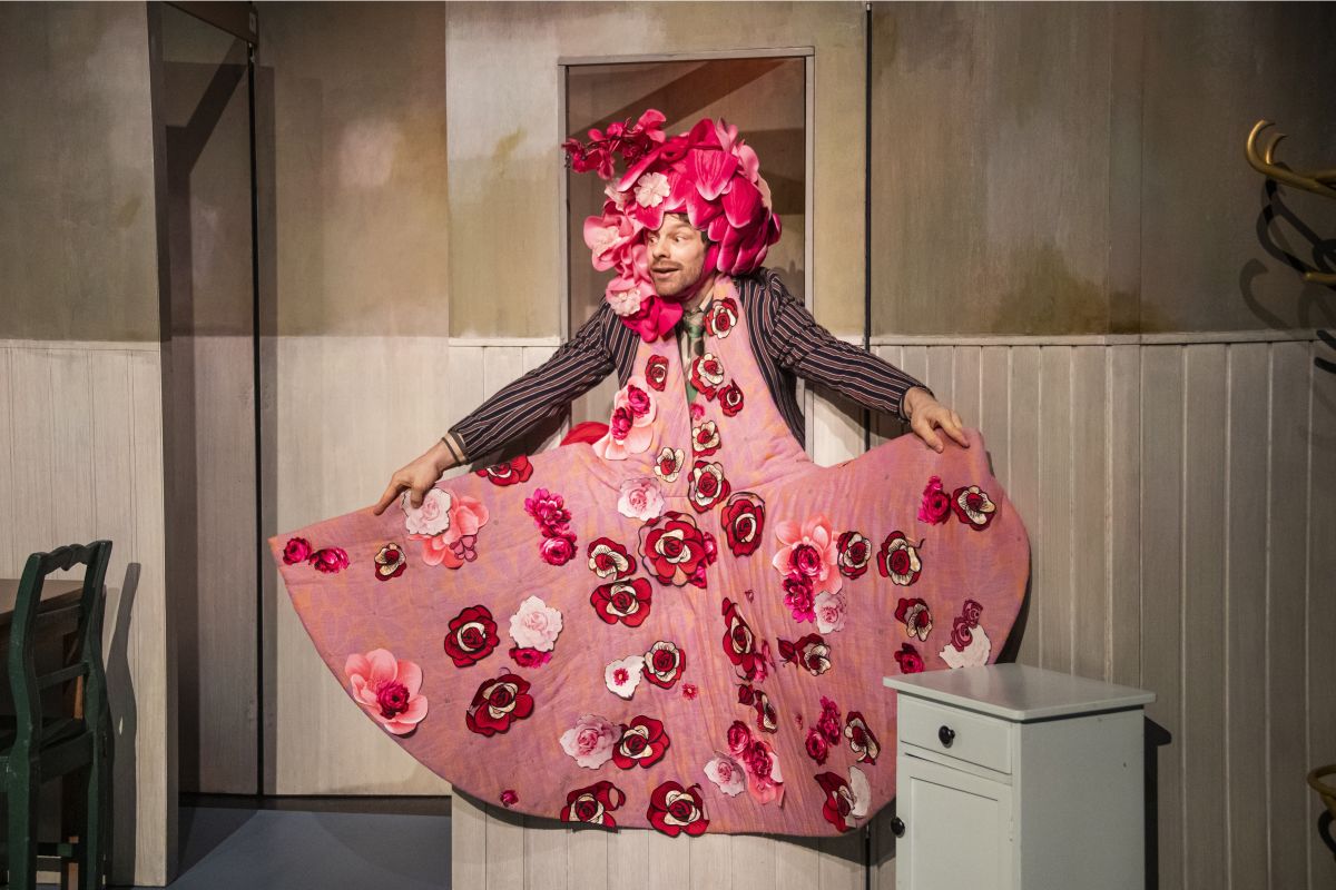 Josette - Moon Saris